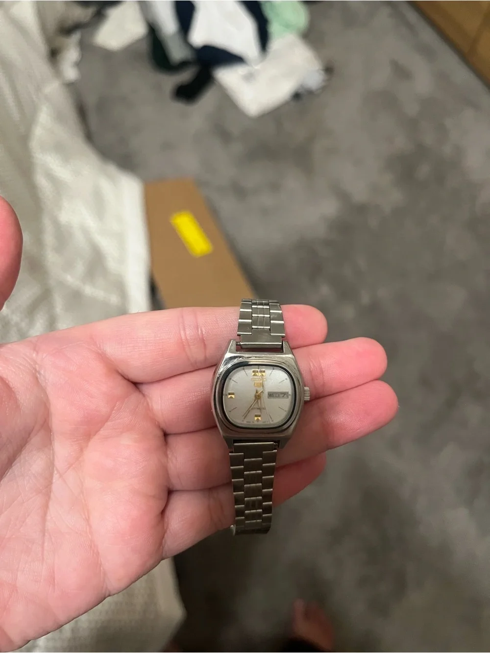 SEIKO 5 Silver Stainless Steel Wristwatch - White Dial